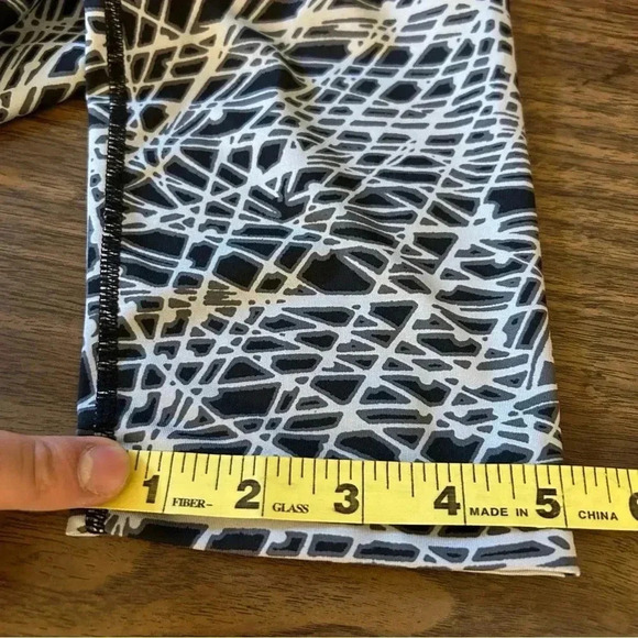 ❤️ Nike pro Women's  Black and Grey Leggings S - Picture 11 of 13